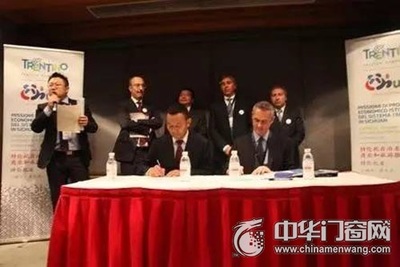 国际交流 共促成长:世界各国木材贸易商莅临千川木门湖北工厂参观交流